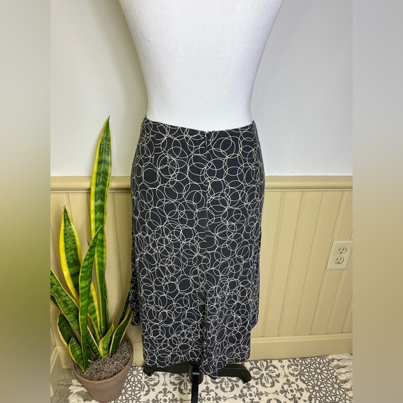 i.e. Black Silk Midi Skirt Sz 12 | Quiet Luxury Capsule Wardrobe Y2K - Picture 5 of 13
